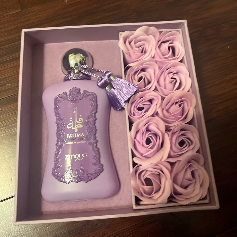 Dubai oil perfume
